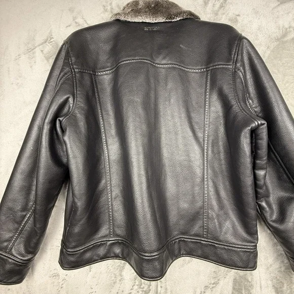Calvin Klein Bomber Jacket Black Faux Leather Faux Fur Lined Men's Size XL - Picture 8 of 13